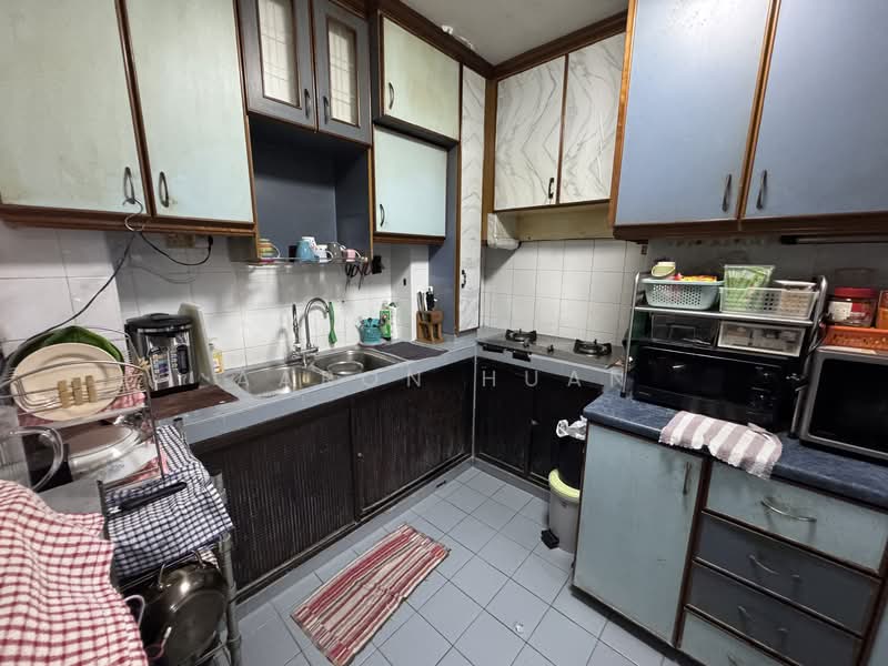 158 Hougang Street 11 HDB Flat For Sale at S$ 780,000 | PropertyGuru Singapore
