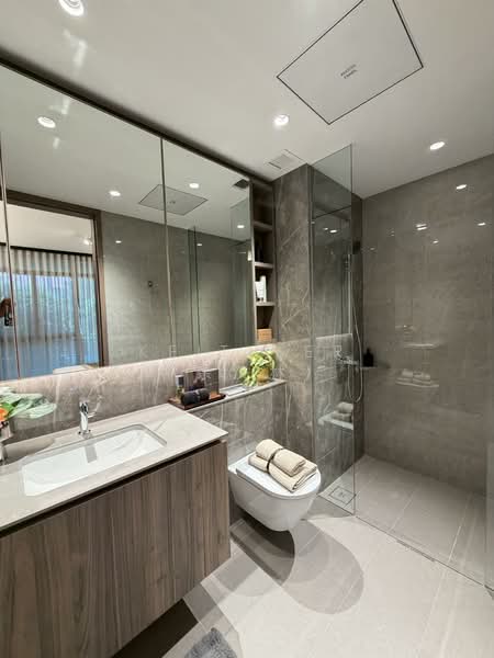 ELTA Apartment For Sale at S$ 4,177,000 | PropertyGuru Singapore - Bathroom