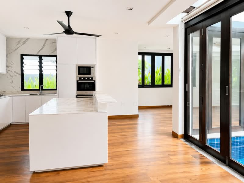 (Huge Price Drop | Best Value) Rare 4-Storey Balinese-Style Detached Bungalow at Sentosa Cove, 30 Lakeshore View, 5 Bedrooms, 10,500 sqft, Bungalow House For Sale, by Alvin Choo H.C, 500063850 - Kitchen - PropertyGuru.com.sg