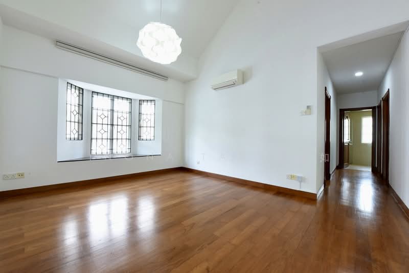 Gentle Villas, Gentle Drive, 5 Bedrooms, 7,382 sqft, Semi-Detached House For Rent, by Winona Tan 陈沛如, 500063860 - Corridor - PropertyGuru.com.sg