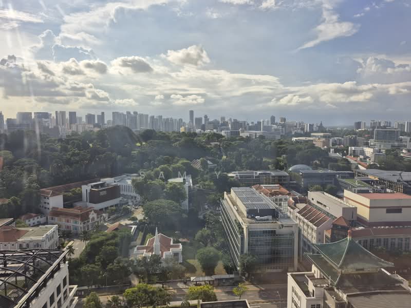 Peninsula Plaza, 111 North Bridge Road, 1,486 sqft, Office For Rent, by Sam Yap, 500063880 - Exterior - CommercialGuru.com.sg