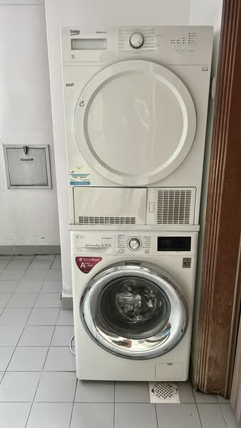 Ballota Park Condo, 152 Mariam Way, Room Rental, 180 sqft, Condominium For Rent, by Elaine Tan, 500063881 - PropertyGuru.com.sg