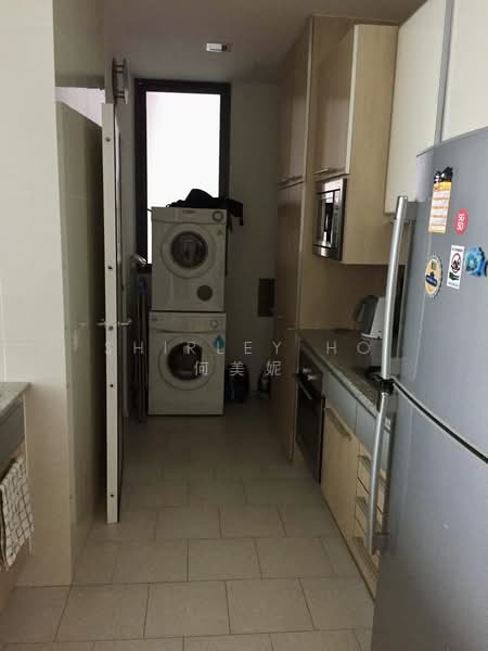 Rivergate, 99 Robertson Quay, 2 Bedrooms, 1,044 sqft, Condominium For Rent, by Shirley Ho 何美妮, 500063897 - Kitchen - PropertyGuru.com.sg