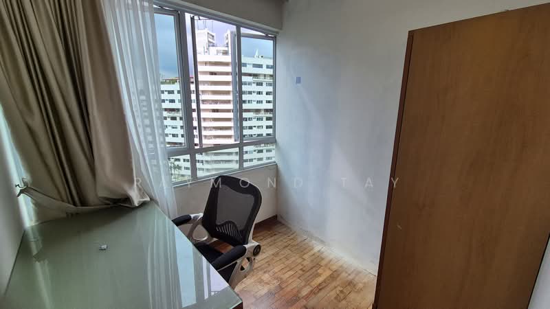 Pandan Valley, 1 Pandan Valley, Room Rental, 170 sqft, Condominium For Rent, by Raymond Tay, 500063898 - Study - PropertyGuru.com.sg