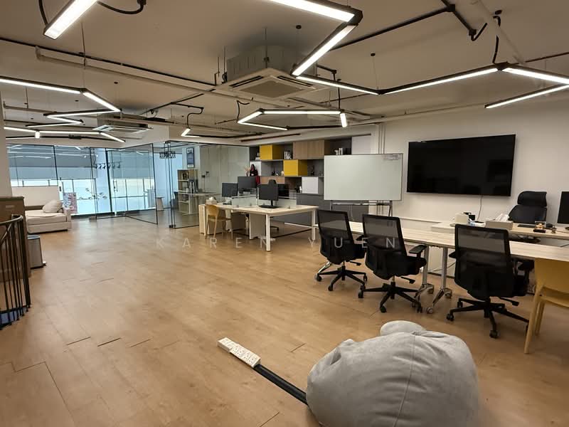 Midview Building, 50 Bukit Batok Street 23, 2,800 sqft, Light Industrial (B1) For Sale, by Karen Yuen, 500063902 - Interior - CommercialGuru.com.sg