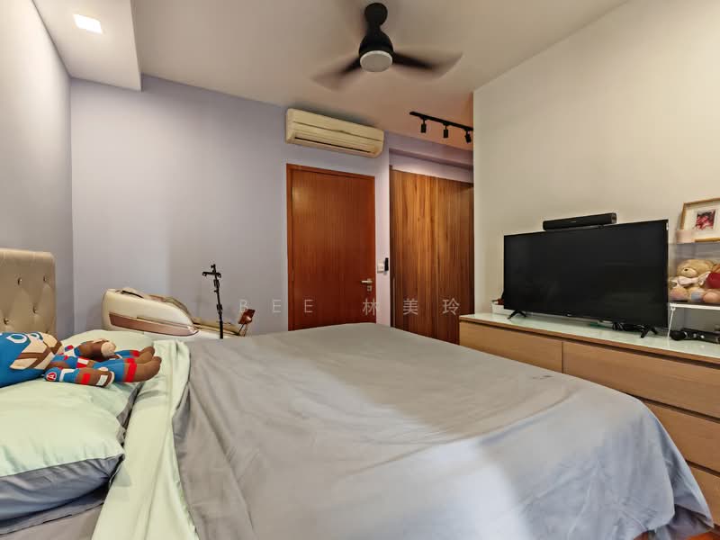 Mi Casa Condominium For Sale at S$ 1,750,000 | PropertyGuru Singapore - Bedroom