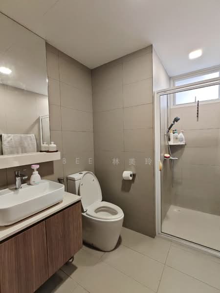 Mi Casa Condominium For Sale at S$ 1,750,000 | PropertyGuru Singapore - Bathroom