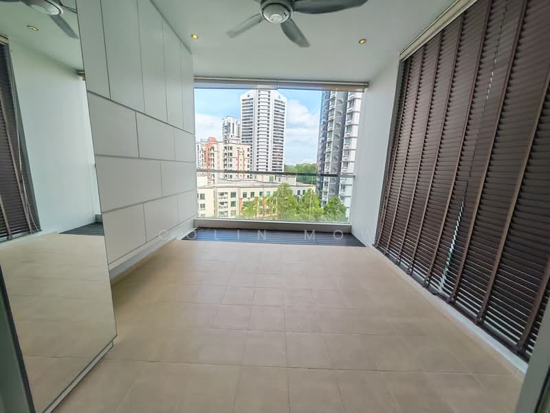 Ventuno Balmoral, 21 Balmoral Road, 3 Bedrooms, 1,313 sqft, Condominium For Rent, by Colin Mow, 500063907 - Balcony - PropertyGuru.com.sg