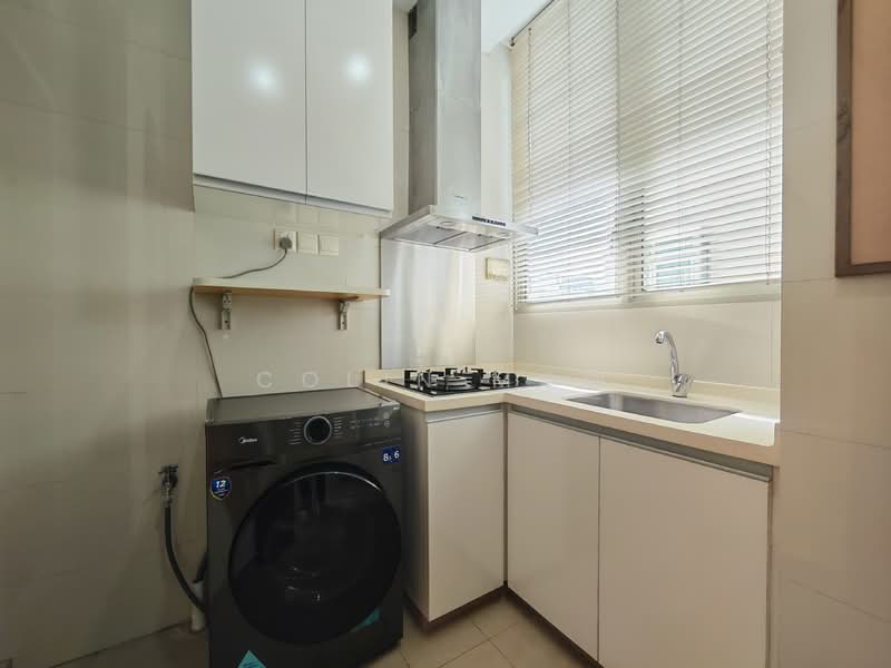 Ventuno Balmoral, 21 Balmoral Road, 3 Bedrooms, 1,313 sqft, Condominium For Rent, by Colin Mow, 500063907 - Kitchen - PropertyGuru.com.sg