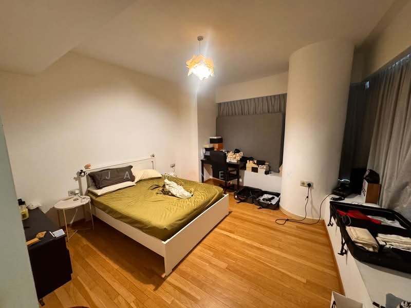 One Shenton, 1 Shenton Way, 2 Bedrooms, 1,098 sqft, Condominium For Rent, by Jasmine Lek, 500063914 - Bedroom - PropertyGuru.com.sg