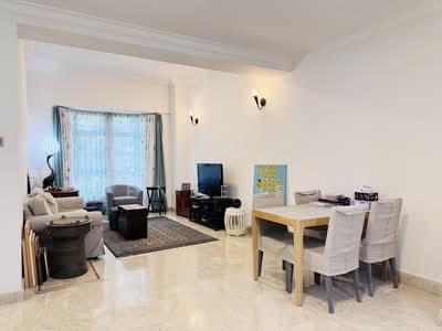 For Sale - 1 King Albert Park