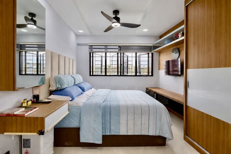 868B Tampines Avenue 8 HDB Flat For Sale at S$ 790,000 | PropertyGuru Singapore - Bedroom
