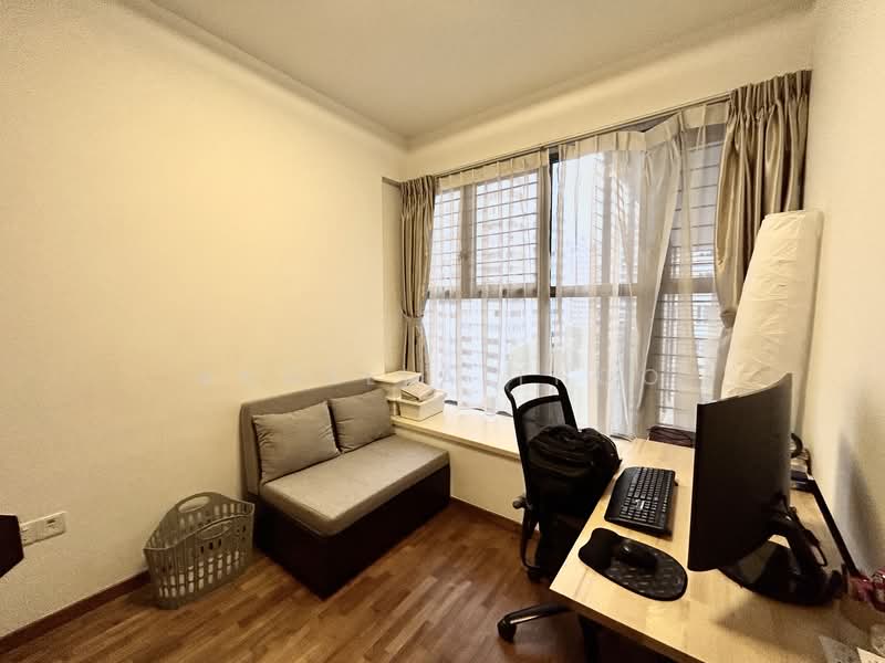 D'Mira Condominium For Sale at S$ 2,690,000 | PropertyGuru Singapore - Study