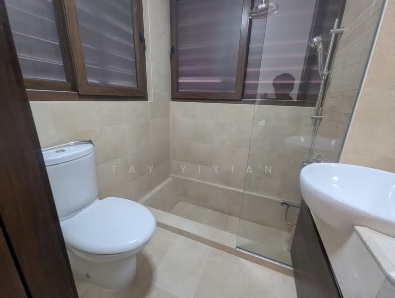 Buckley Residences, 6 Buckley Road, 2 Bedrooms, 807 sqft, Apartment For Rent, by Tay Yixian, 500063947 - Bathroom - PropertyGuru.com.sg