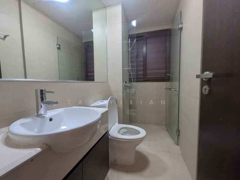 Buckley Residences, 6 Buckley Road, 2 Bedrooms, 807 sqft, Apartment For Rent, by Tay Yixian, 500063947 - Bathroom - PropertyGuru.com.sg