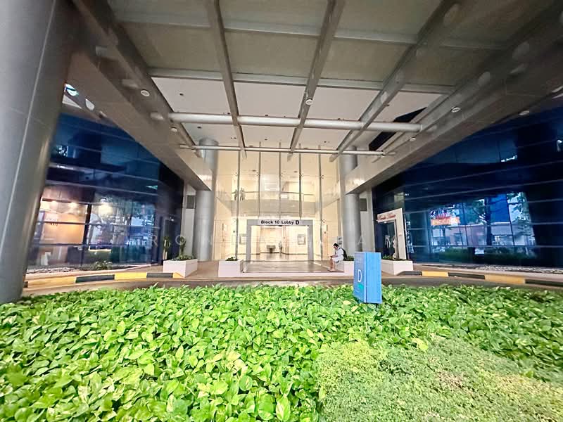 Ubi Techpark, 10 Ubi Crescent, 1,518 sqft, Light Industrial (B1) For Sale, by Ronda Tham, 500063948 - Entrance - CommercialGuru.com.sg