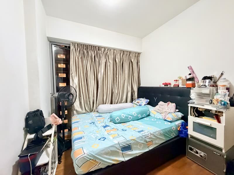 A Treasure Trove Condominium For Sale at S$ 1,800,000 | PropertyGuru Singapore - Bedroom