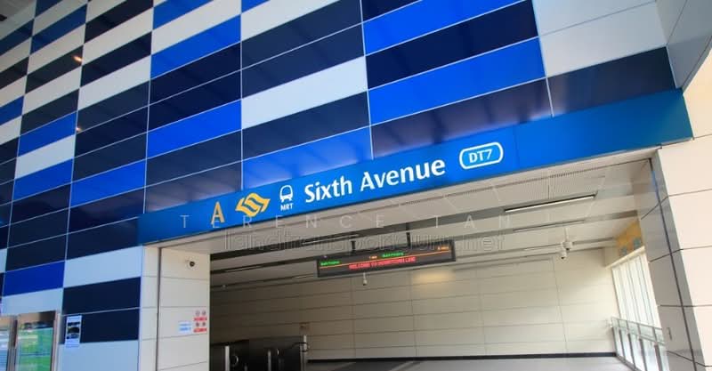 Charming landed 1 km to MGS! Mins' walk to MRT! Semi-Detached House For Sale at S$ 9,500,000 | PropertyGuru Singapore - Entrance