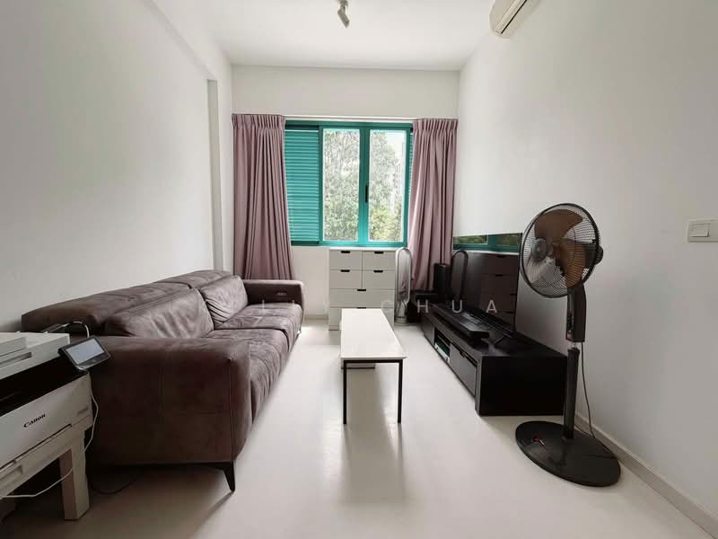 The Quinn Apartment For Sale at S$ 1,200,000 | PropertyGuru Singapore - Living Room