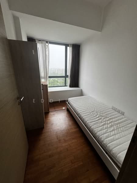 The Palette, 103 Pasir Ris Grove, 3 Bedrooms, 872 sqft, Condominium For Rent, by Eddie Tan, 500063976 - Bedroom - PropertyGuru.com.sg