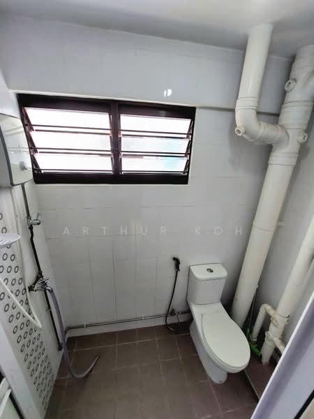 Common Bathroom in Kitchen