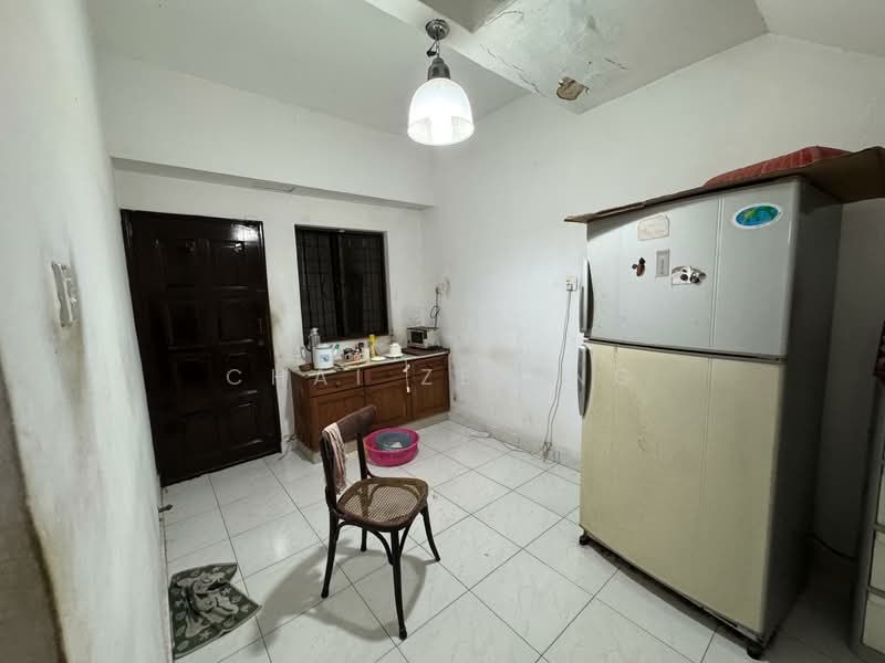 Jalan Seni Corner Terrace For Sale at S$ 10,000,000 | PropertyGuru Singapore - Kitchen