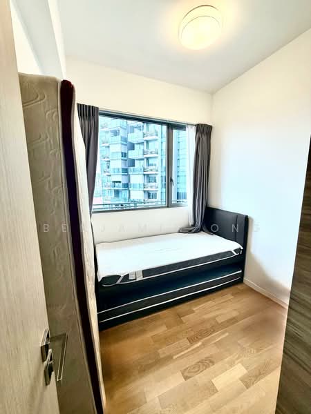 Stars of Kovan Condominium For Sale at S$ 1,478,000 | PropertyGuru Singapore - Common Bedroom