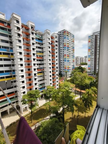 37 Bedok South Avenue 2 HDB Flat For Sale at S$ 550,000 | PropertyGuru Singapore - Exterior