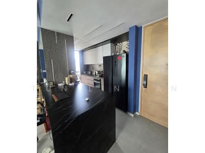 For Sale - Domain 21