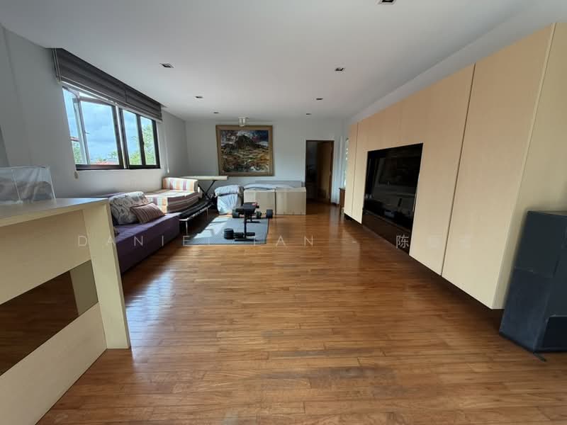 Super Rare, Freehold Balinese Resort Detached near 2 MRTs and Bus Stop Detached House For Sale at S$ 13,888,888 | PropertyGuru Singapore - Living Room