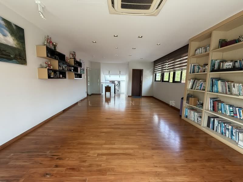 Super Rare, Freehold Balinese Resort Detached near 2 MRTs and Bus Stop Detached House For Sale at S$ 13,888,888 | PropertyGuru Singapore - Living Room