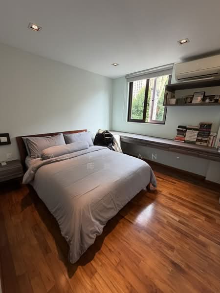 Super Rare, Freehold Balinese Resort Detached near 2 MRTs and Bus Stop Detached House For Sale at S$ 13,888,888 | PropertyGuru Singapore - Bedroom