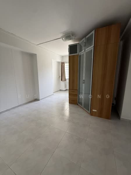 125 Bukit Merah View HDB Flat For Sale at S$ 888,000 | PropertyGuru Singapore - Master Bedroom