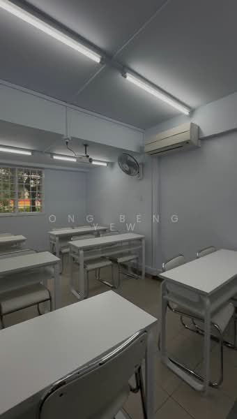 218 Bedok North Street 1, 218 Bedok North Street 1, 2 Bedrooms, 730 sqft, HDB Flat For Rent, by Ong Beng Yew, 500064052 - Study - PropertyGuru.com.sg