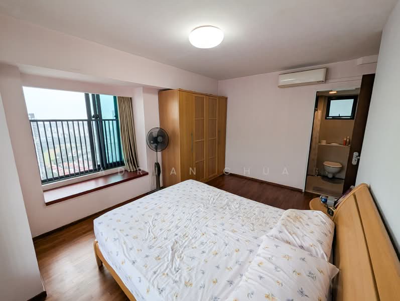 1 Cantonment Road HDB Flat For Sale at S$ 1,588,000 | PropertyGuru Singapore - Master bedroom