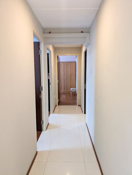 1 Cantonment Road HDB Flat For Sale at S$ 1,588,000 | PropertyGuru Singapore - Corridor