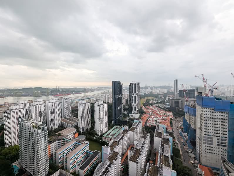 1 Cantonment Road HDB Flat For Sale at S$ 1,588,000 | PropertyGuru Singapore - Master bedroom view