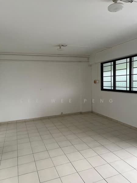 148 Simei Street 1, 148 Simei Street 1, 3 Bedrooms, 904 sqft, HDB Flat For Sale, by Lee Wee Peng, 500064069 - Living room - PropertyGuru.com.sg