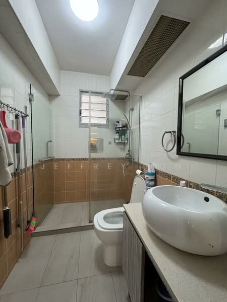 408A Fernvale Road HDB Flat For Sale at S$ 838,888 | PropertyGuru Singapore - Bathroom