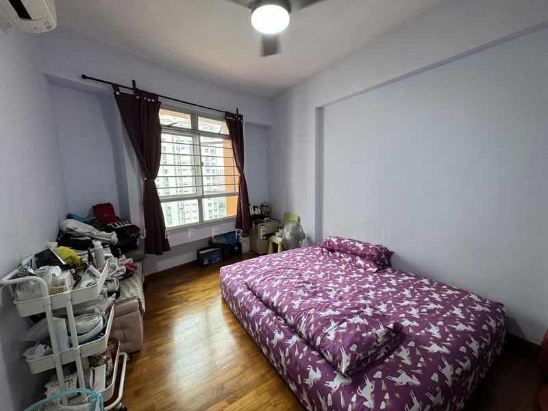 408A Fernvale Road HDB Flat For Sale at S$ 838,888 | PropertyGuru Singapore - Bedroom