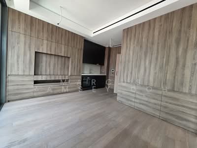 For Sale - 10 Evelyn