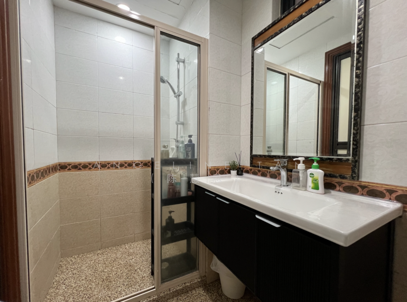 Glendale Park, 23 Hillview Avenue, Room Rental, 120 sqft, Condominium For Rent, by Angeline Tan (陈慧恩）, 500064095 - Bathroom - PropertyGuru.com.sg