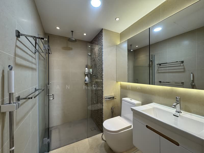Cradels, 10 Lorong Limau, 1 Bedroom, 581 sqft, Condominium For Rent, by Tan Hui Shan, 500064104 - Bathroom - PropertyGuru.com.sg