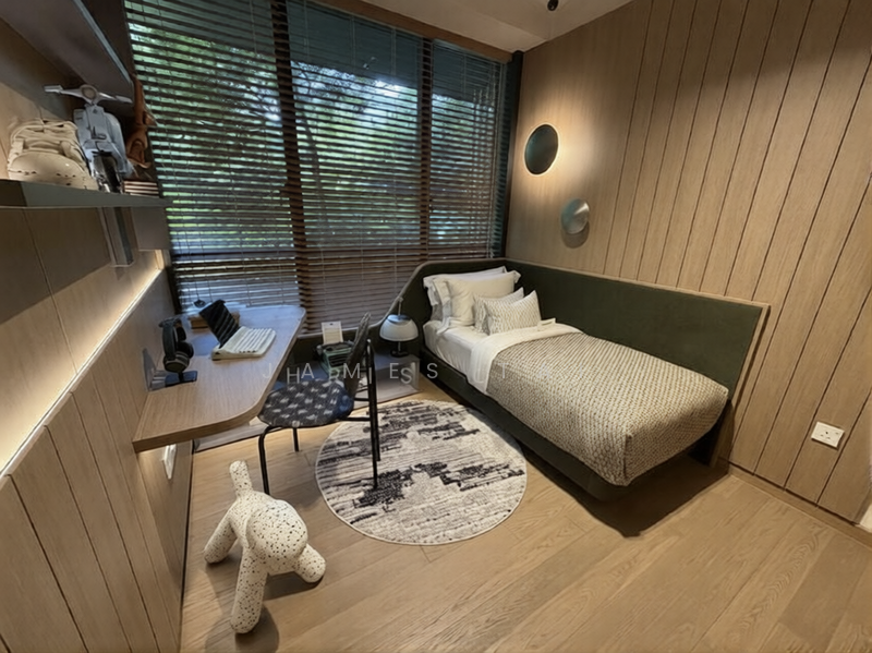 8@BT Condominium For Sale at S$ 1,882,000 | PropertyGuru Singapore - Bedroom