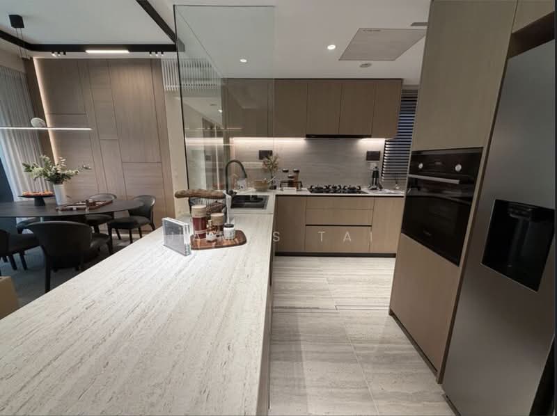 8@BT Condominium For Sale at S$ 1,882,000 | PropertyGuru Singapore - Kitchen