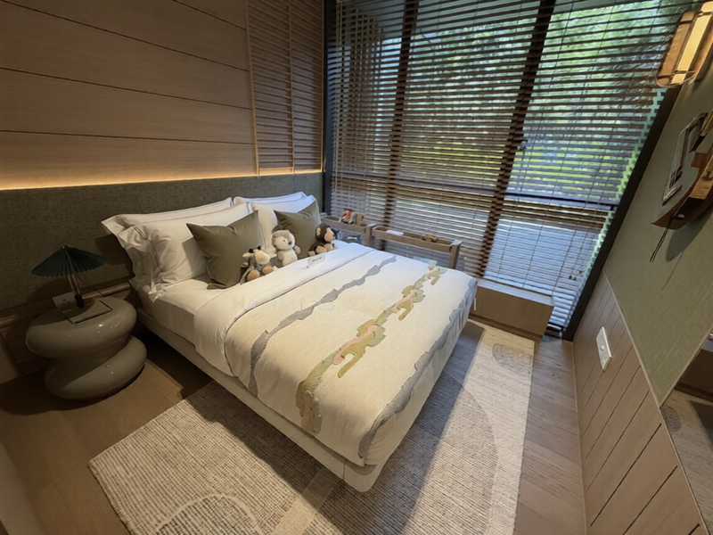 8@BT Condominium For Sale at S$ 1,882,000 | PropertyGuru Singapore - Bedroom