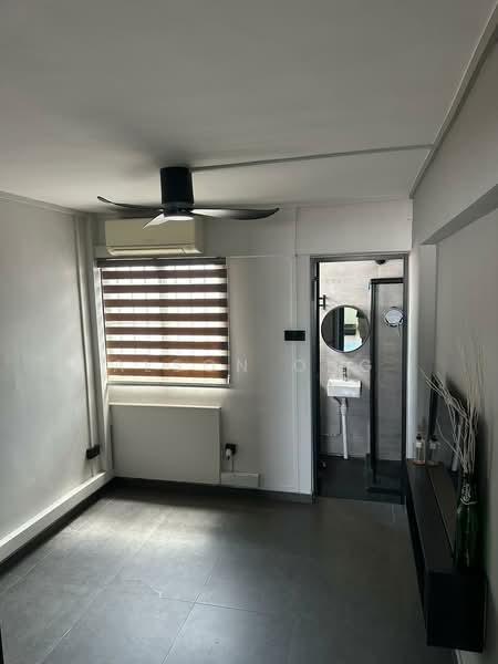 774 Yishun Avenue 3, 774 Yishun Avenue 3, 2 Bedrooms, 688 sqft, HDB Flat For Rent, by Alson Ong, 500064124 - Bathroom - PropertyGuru.com.sg