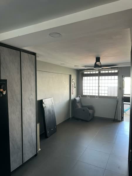 774 Yishun Avenue 3, 774 Yishun Avenue 3, 2 Bedrooms, 688 sqft, HDB Flat For Rent, by Alson Ong, 500064124 - Living Room - PropertyGuru.com.sg