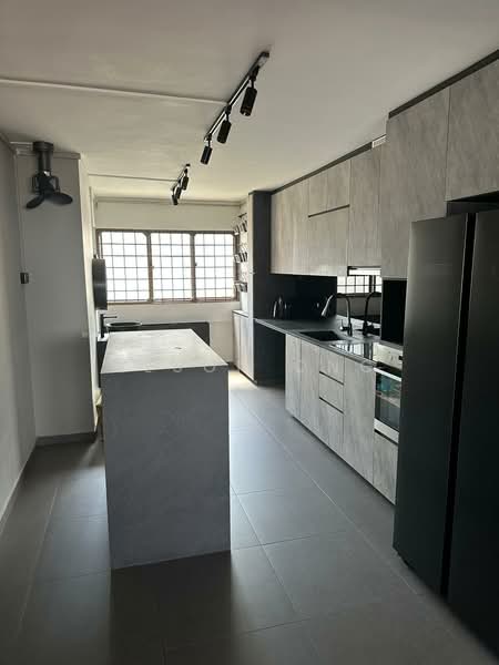 774 Yishun Avenue 3, 774 Yishun Avenue 3, 2 Bedrooms, 688 sqft, HDB Flat For Rent, by Alson Ong, 500064124 - Kitchen - PropertyGuru.com.sg