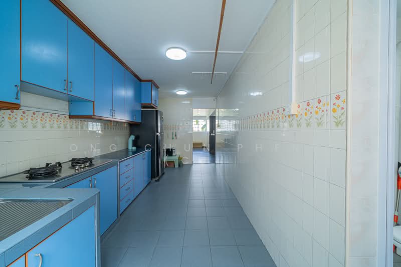532 Hougang Avenue 6, 532 Hougang Avenue 6, 3 Bedrooms, 1,302 sqft, HDB Flat For Sale, by Ong Chun Pheng (CP), 500064142 - Kitchen - PropertyGuru.com.sg